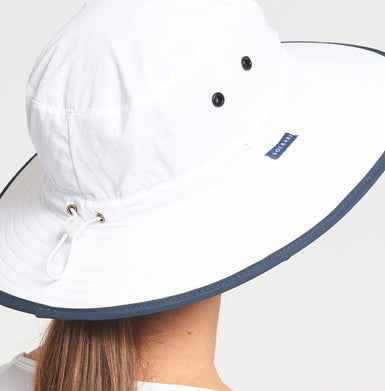 Traveller Broad Brim Sun Hat with breathable ventilation eyelets