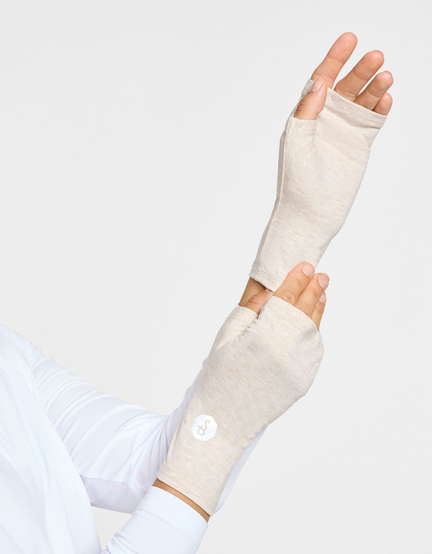Hand Cover For Sampling Hand Covers UPF 50+ Sensitive Collection | Women's Hand Sun Protection ...